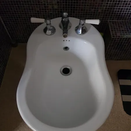 Habitación en casa particular Dz Plus Ez Mit Verbindungstür 38qm2 In Großer Wohnung,gemeinschaftsbad Und Gäste Wc Oldenburg